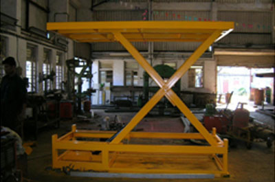  Manual Hydraulic Operated Scissor Lifting Platform