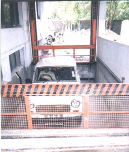CAR LIFT